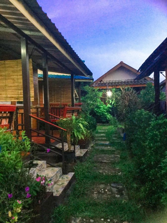 Labelle House Hotel เกาะลันตา ภายนอก รูปภาพ